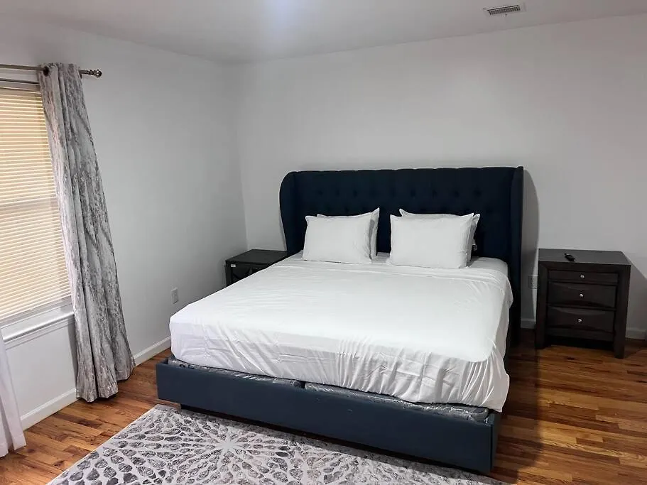Elegant 3 Kings Bedroom Near Downtown Newark Ewr Nyc Airport Apartment