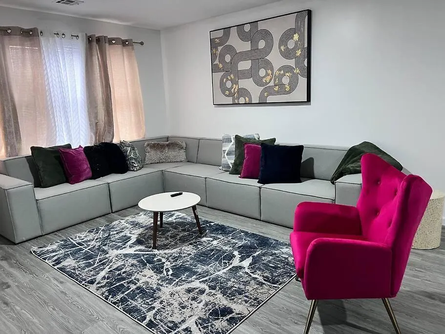 Apartment Elegant 3 Kings Bedroom Near Downtown Newark Ewr Nyc Airport