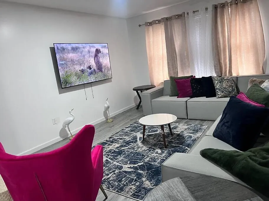 Apartment Elegant 3 Kings Bedroom Near Downtown Newark Ewr Nyc Airport United States