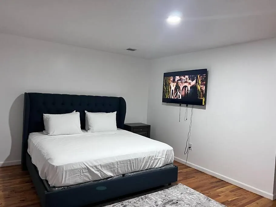 Elegant 3 Kings Bedroom Near Downtown Newark Ewr Nyc Airport 0*,