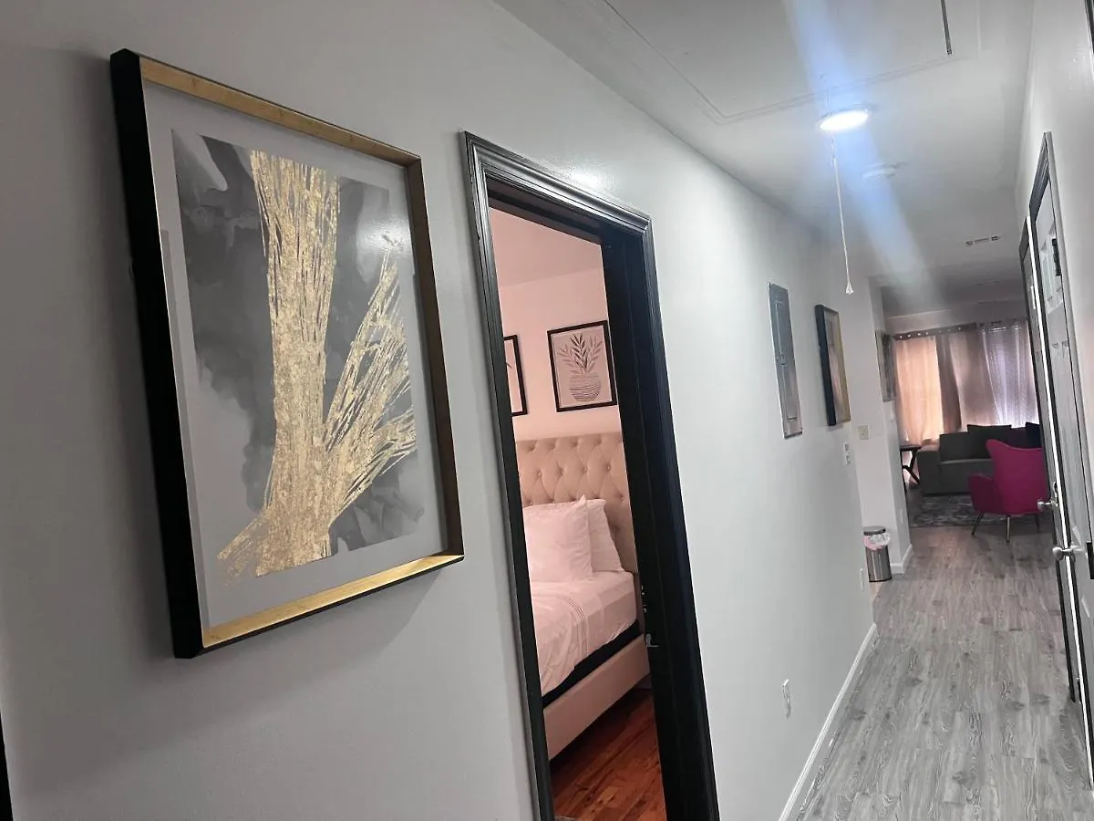 Elegant 3 Kings Bedroom Near Downtown Newark Ewr Nyc Airport